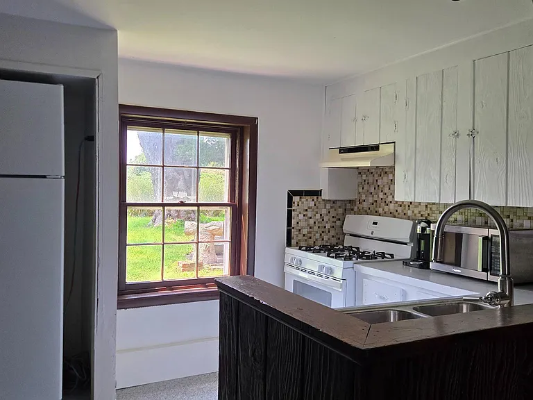 253 E Dark Hollow Rd #1 — Photo 11
