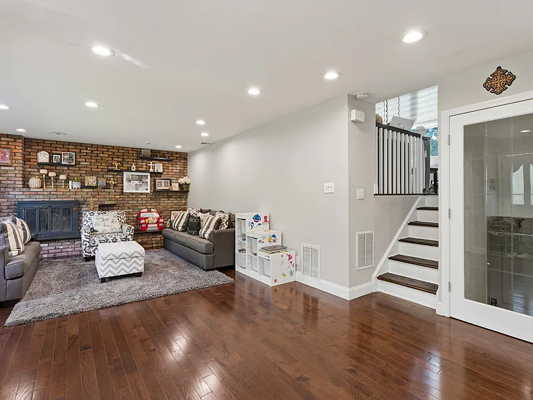 Living Room leads to Family Room & Basement