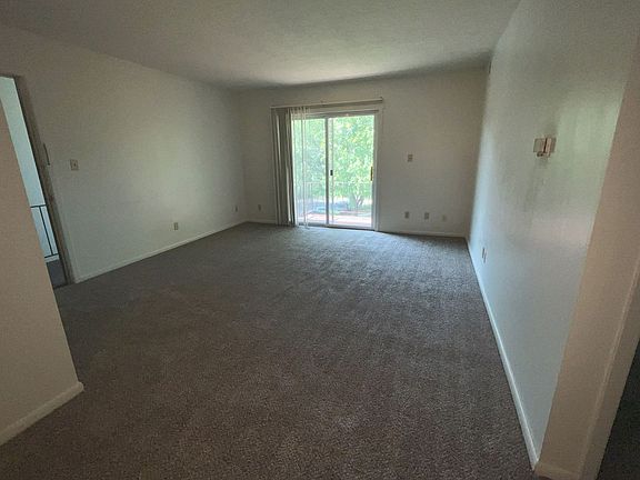 3rd image of 1820 University Dr #C11