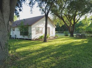 302 Madeley, Combes, TX 78535