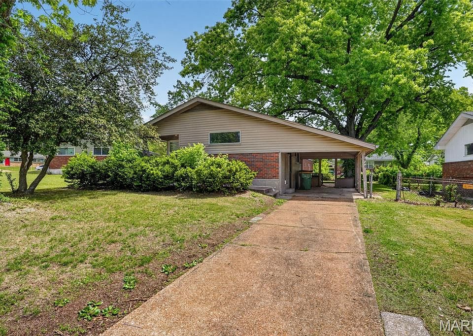 1st image of 9946 Lanier Dr