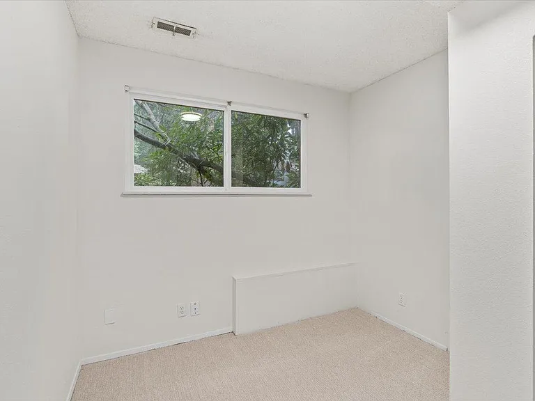 101 Point Fosdick Cir NW — Photo 33