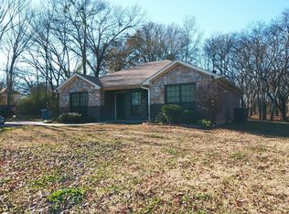 719 N Lide Ave, Mount Pleasant, TX 75455