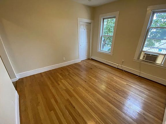 3rd image of 68 Middle St #2