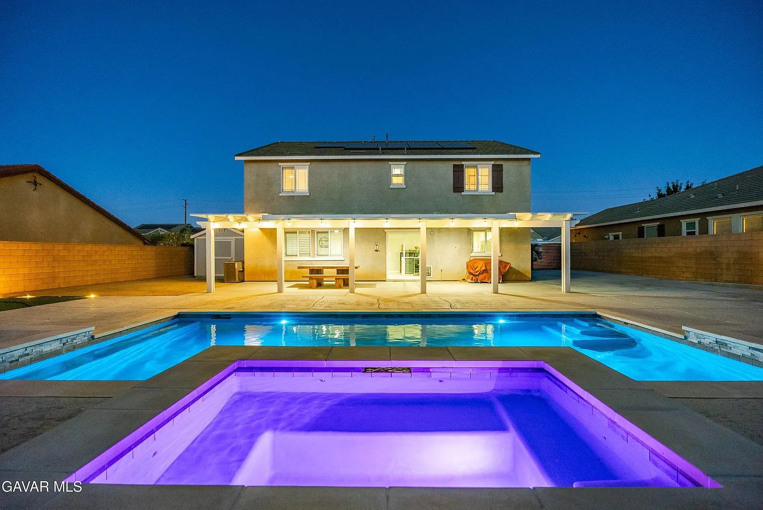 42617 Camden Way photo 1
