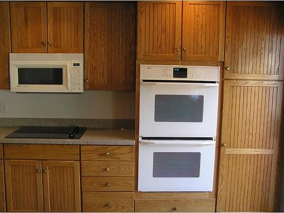 Double oven and micro built-in
