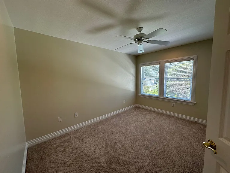3040 Creek Rd — Photo 25