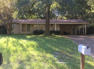 217 McDowell Park Cir, Jackson, MS 39204