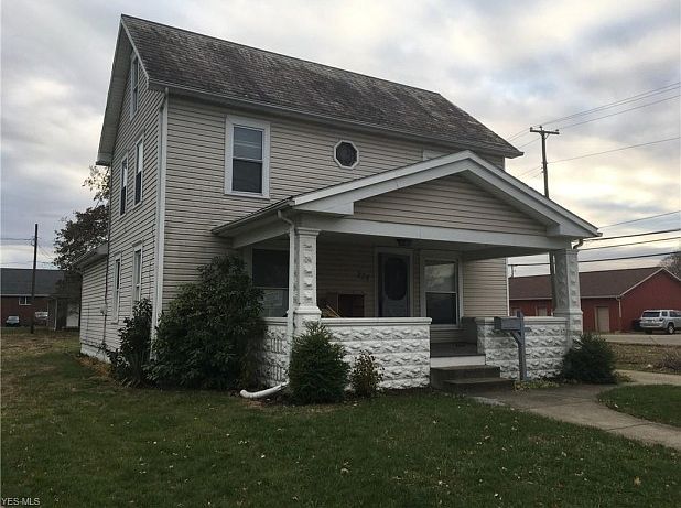 1st image of 234 Ray Ave NE