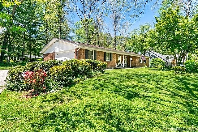 1st image of 84 N Greenwood Forest Dr