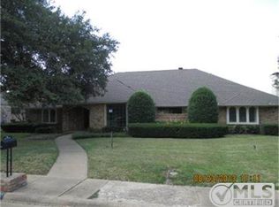 911 Green Terrace Ln, Duncanville, TX 75137