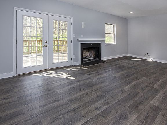 3rd image of 3623 Maple Glenn Ln
