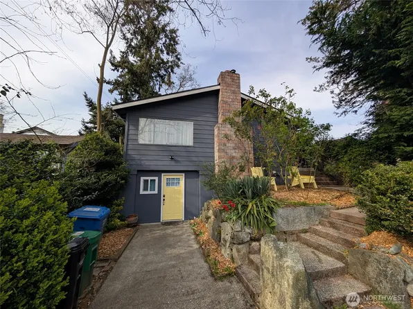 936 N 101 Street, Seattle, WA 98133