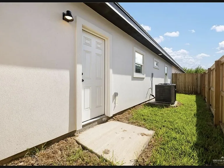3004 S Links Dr #1 — Photo 11