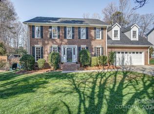 16519 Beech Hill Dr, Huntersville, NC 28078