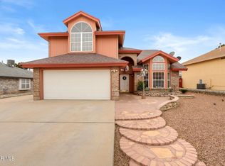 10736 White Sands Dr, El Paso, TX 79924