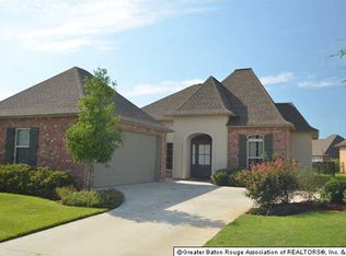 14921 Town Dr, Baton Rouge, LA 70810