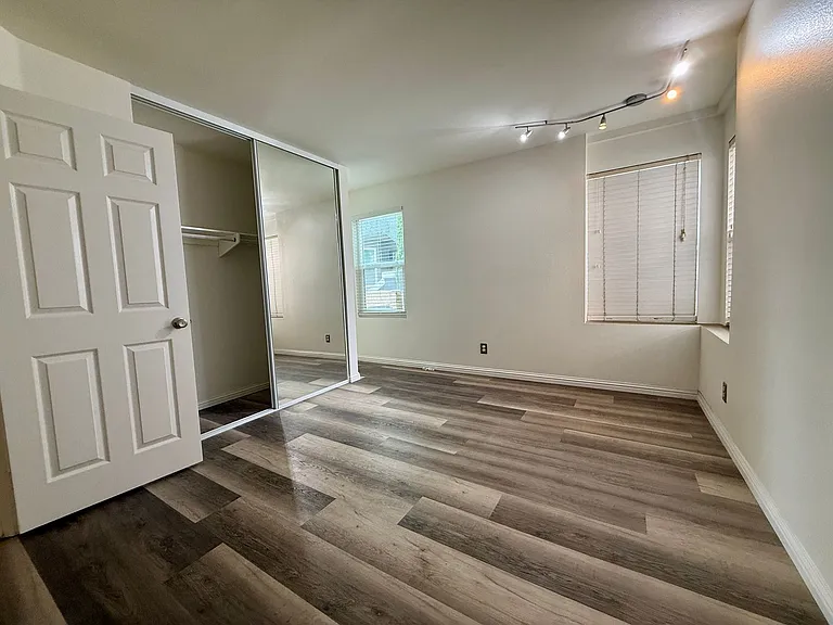 4005 Louisiana St #5 — Photo 18