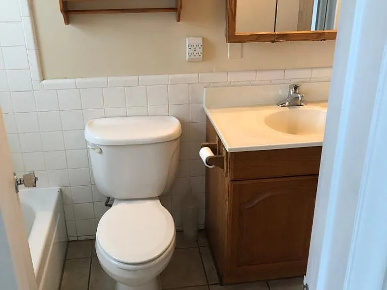 1001 SE 16th St #15 — Photo 15