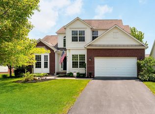 6165 Woodsview Way, Hilliard, OH 43026