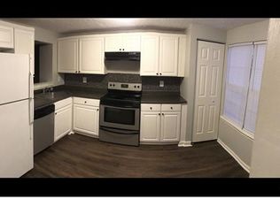 6455 Lacrosse Ln NE, Glen Burnie, MD 21061