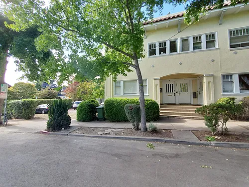 2803 Parker St #1 Photo 1