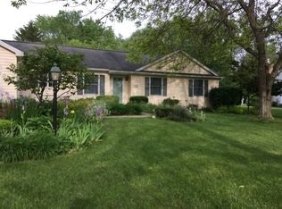 54 Pine Brook Cir, Penfield, NY 14526
