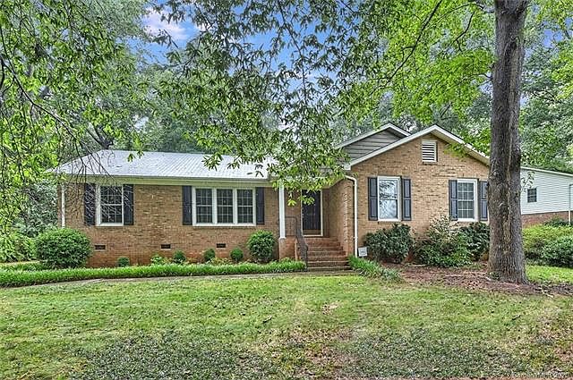 1st image of 14159 Creekside Dr