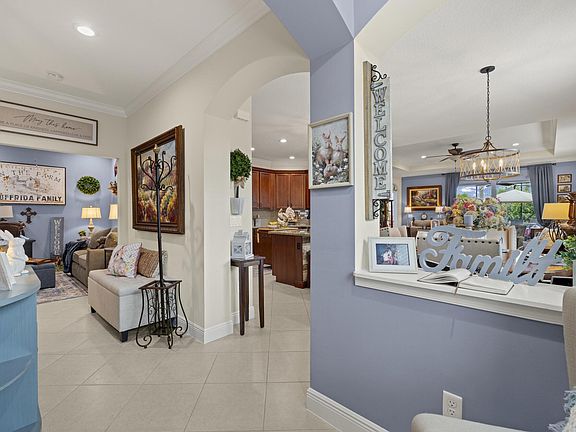 5th image of 12820 SW Lake Fern Cir
