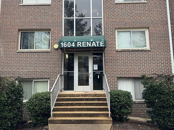 2nd image of 1604 Renate Dr APT 202