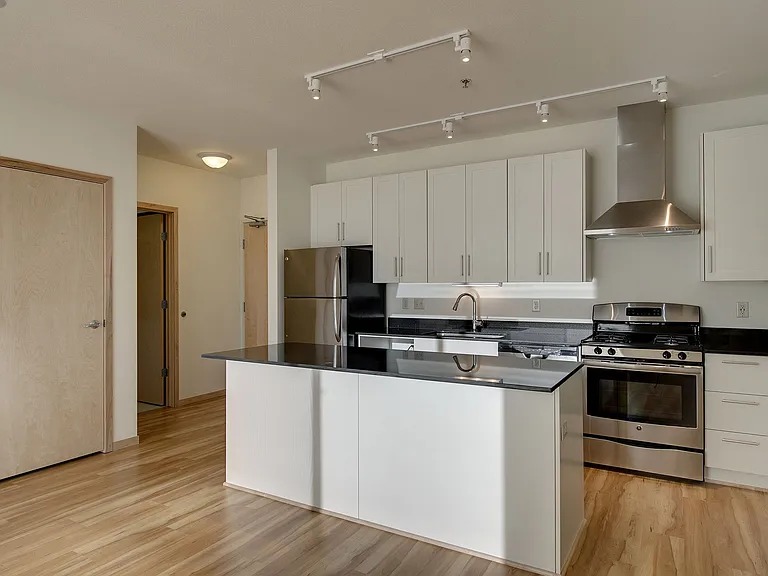NoLo Living — Photo 114