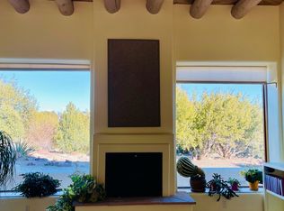 3540 Via Brisa, Santa Fe, NM 87507