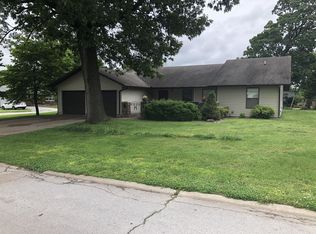 901 S Ripley St, Neosho, MO 64850