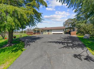 3199 Little John Rd, Copperopolis, CA 95228