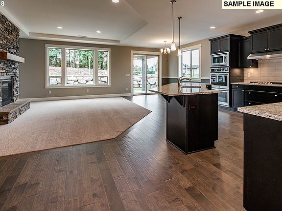 4th image of 12400 NE 53rd Ave