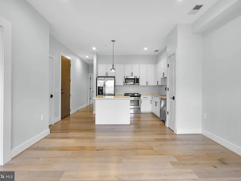 4326 Georgia Ave NW #301 — Photo 8