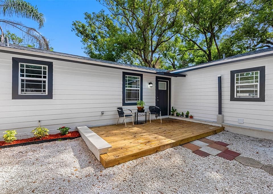 1st image of 1208 E CHILKOOT AVENUE