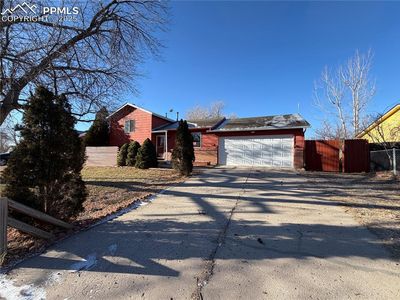 2142 Addison St, Colorado Springs, CO, 80916