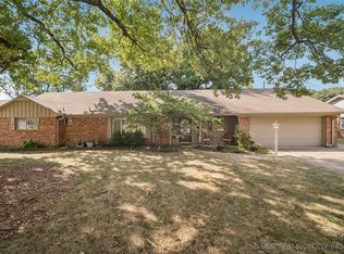 6016 S Irvington Ave, Tulsa, OK 74135
