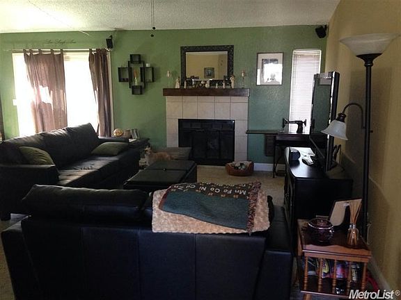 4th image of 3490 Starstone Way