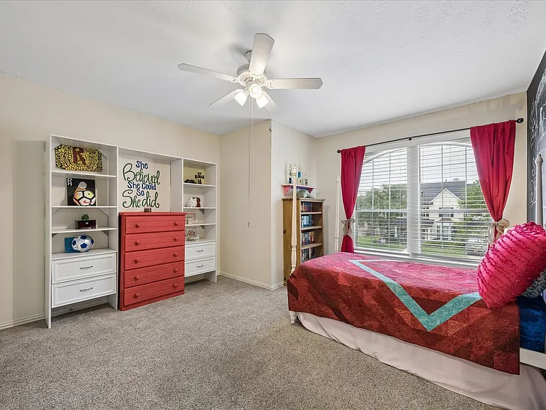 1125 Shady Knoll Ln — Photo 23