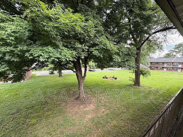 2188 Saint Johns Pl #2188 — Photo 8