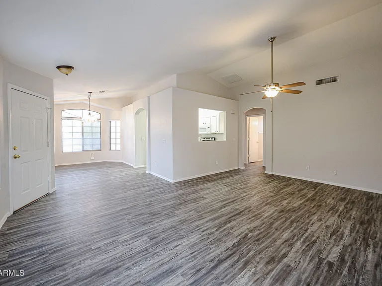 6431 W Chisum Trl — Photo 4
