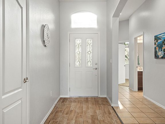 5th image of 262 N Old Camp Ln