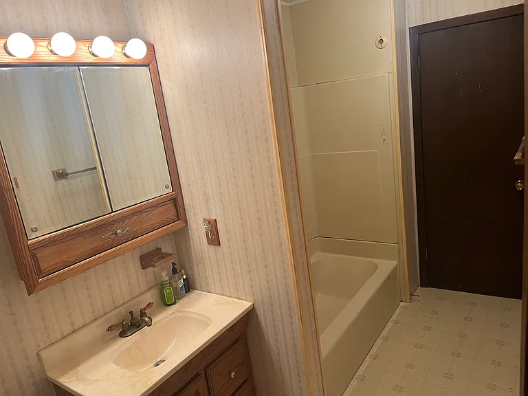 3515 Ed Vera Dr — Photo 4