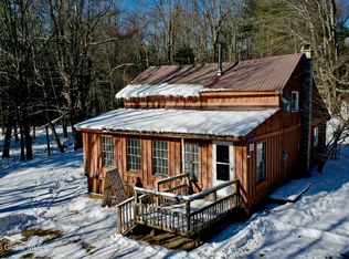 111 Glenwild Rd, Middle Grove, NY 12850