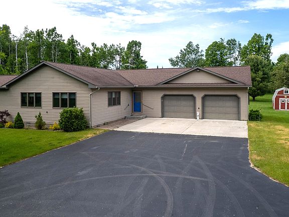 2nd image of 10911 Maple Ridge Dr