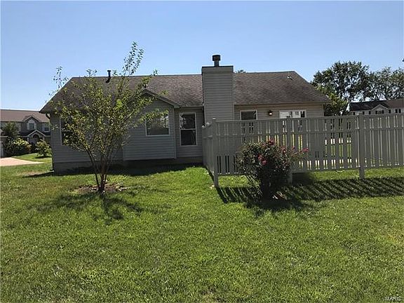 2nd image of 1936 Timberwood Crossing Dr