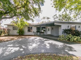 2000 NW 33rd St, Oakland Park, FL 33309