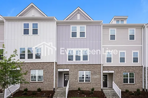 1014 Postmaster Ln Photo 1